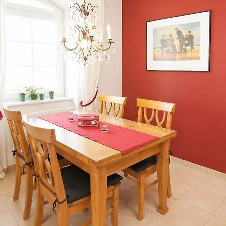 Residenz Ostseestrand Apartment *